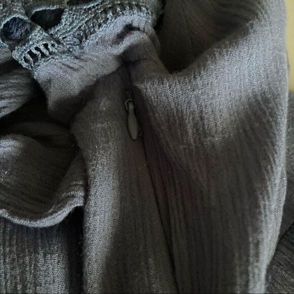 WILD BLUE SADIE ROBERTSON Blue Dress Size Large Ruffle Cottage Core - Picture 8 of 11